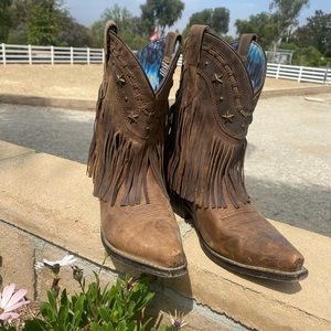 Women’s western fashion boots
